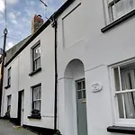 Whimbrel Cottage