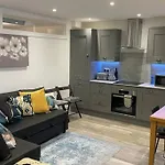 Comfortable Flat Close To The Beach