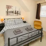 3Bed/2Bath Duplex Apartment - Pure Bliss Belfast