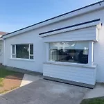 Modern House For Your Seaside Getaway