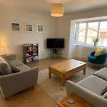 Larch Lodge