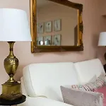 Queenie - Charming One Bedroom Apartment In Quiet Location