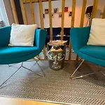 Beautifully Presented 1-Bed Apartment In The City