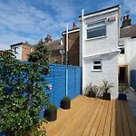 Arthur'S Cottage - Home In The Heart Of Whitstable