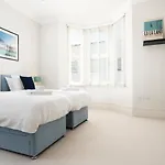 Spacious Sillwood Street - Brighton