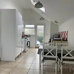 Apartment With Parking And Garden. Dog Friendly