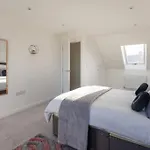 Luxury 3-Bedroom, 2-Bathroom Home Sleeps 7 People