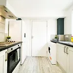 Beautiful Escape In The Heart Of City