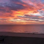 Royal Sands Ramsgate - Direct Beach Access