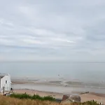 Vive Sea View Getaway