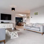 Holiday Home Churchfields - Stunning Views
