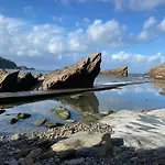 'Sandy Bottom' - Apartment By The Sea