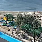 Panoramis 417 Apartament Pe Plaja Cu Vedere Frontala La Mare