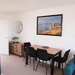 Ocean View Apartment, Beautiful Sea Views