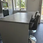 Nautilus Heights - 3 Bedroom - Garden & Hot Tub