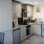 Vanity Ballycastle Diamond 2 Bedroom Apartment