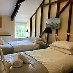 Higher Hill House