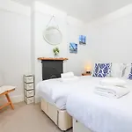 Crew House