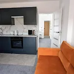 Coastal Hideaway By Seaside Llandudno