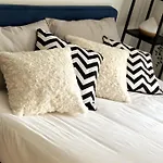 Stylish And Modern One-Bedroom Flat In Dorset