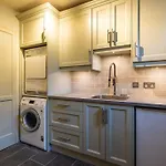 Circus Lane 4 Bed Mews In Picturesque Edinburgh