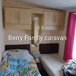 Caravan On Golden Palm Ml50 Chapel St Leonards
