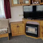 2 Bed 36 Highbury Park Skegness Ingoldmells Caravan