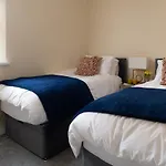 New Luxurious Escape Charming Dog Friendly Cottage