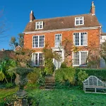 New Georgian Splendour, Hythe