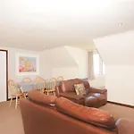 Direct Beach Access! Top Floor Apartment Perranporth