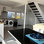 Beachfront Retreat Apartment With Amazing Terrace
