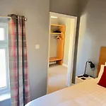 Hk Rooms - Self Catering Rooms