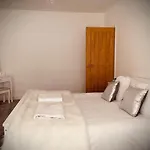 Dot'S Escape - 2 Bed Bungalow.