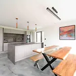 Karenza Luxury Cornish Escape