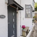 Farleigh Cottage