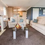 Handale Banks Farm Lodge