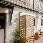 Honeysuckle Cottage
