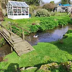 Tree Fern Barn