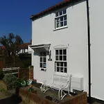 Loom Cottage