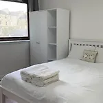 Entire Apartment In Edinburgh City Center