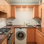 Retro New Town Garden Flat