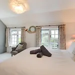Weathervane Cottage