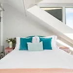 Sea View Cottage Dream By The Water