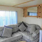 Seaview: The Crown:- 6 Berth, Central Heated, Enclosed Veranda