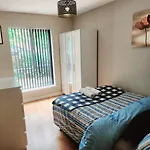 Liverpool City Apartment