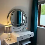 Willow Tree Cottage