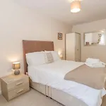 Apartment 1, 19 Cleveland Terrace