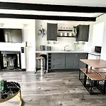 Entire Cottage Near St Ives