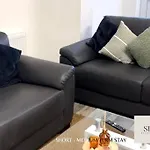Ling Street - City Centre - Long Stays - Contractors