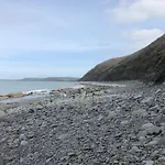 Cotts Cabin - Welcombe - 2 Min Walk To Pub